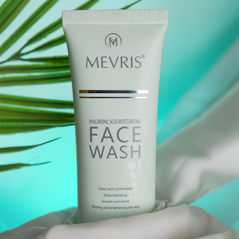 MEVRIS Hyaluronic Acid Face Wash
